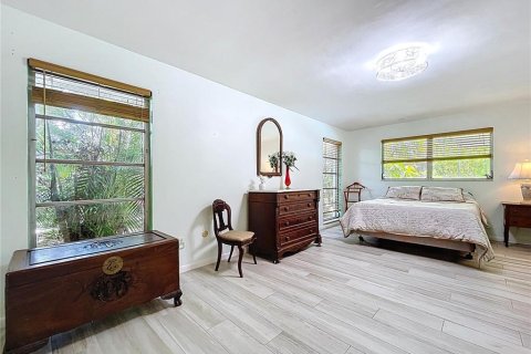 House in Dunedin, Florida 5 bedrooms, 243.78 sq.m. № 1810873 - photo 19