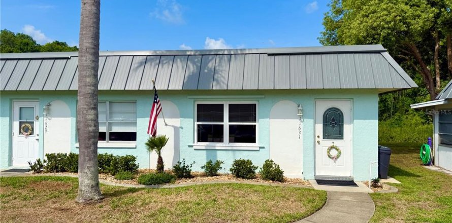 Condominio en New Port Richey, Florida, 1 dormitorio  № 1682956