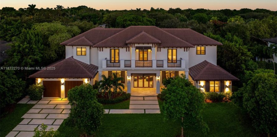 Villa ou maison à Pinecrest, Floride 5 chambres, 532.14 m2 № 1931533