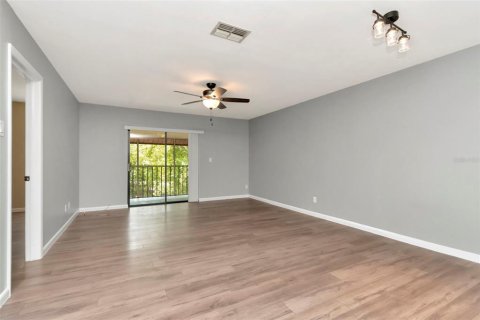 Condominio en alquiler en Palm Harbor, Florida, 2 dormitorios, 113.34 m2 № 1917958 - foto 12