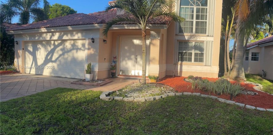 Villa ou maison à Sunrise, Floride 3 chambres, 208.84 m2 № 1750404
