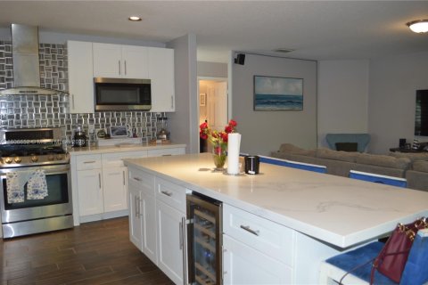 Villa ou maison à vendre à Sunrise, Floride: 3 chambres, 208.84 m2 № 1750404 - photo 12