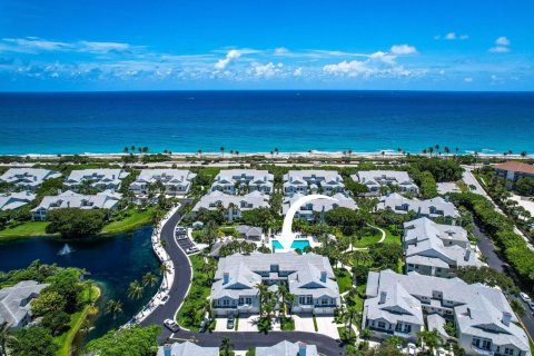 Adosado en Jupiter, Florida 2 dormitorios, 150.87 m2 № 2270528