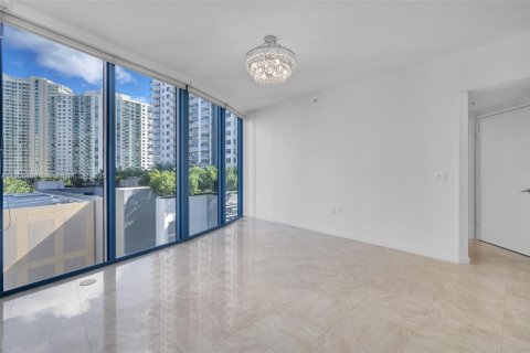 Condo in Fort Lauderdale, Florida, 1 bedroom  № 1967914 - photo 29