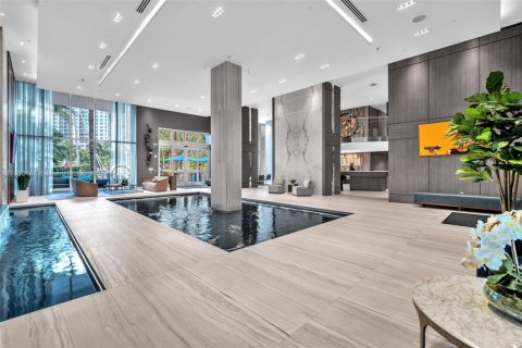 Condo in Fort Lauderdale, Florida, 1 bedroom  № 1967914 - photo 2