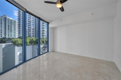 Condo in Fort Lauderdale, Florida, 1 bedroom  № 1967914 - photo 27