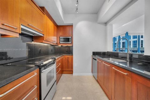 Condo in Fort Lauderdale, Florida, 1 bedroom  № 1967914 - photo 6