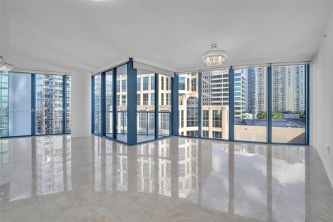 Condo in Fort Lauderdale, Florida, 1 bedroom  № 1967914 - photo 11