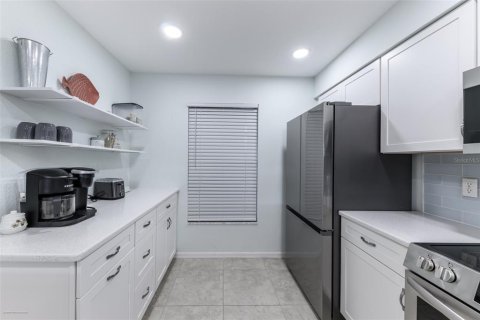 Condominio en alquiler en Punta Gorda, Florida, 2 dormitorios, 104.05 m2 № 1907292 - foto 7