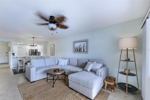 Condominio en alquiler en Punta Gorda, Florida, 2 dormitorios, 104.05 m2 № 1907292 - foto 20