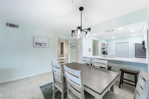 Condominio en alquiler en Punta Gorda, Florida, 2 dormitorios, 104.05 m2 № 1907292 - foto 14