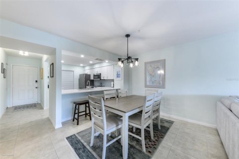 Condominio en alquiler en Punta Gorda, Florida, 2 dormitorios, 104.05 m2 № 1907292 - foto 13
