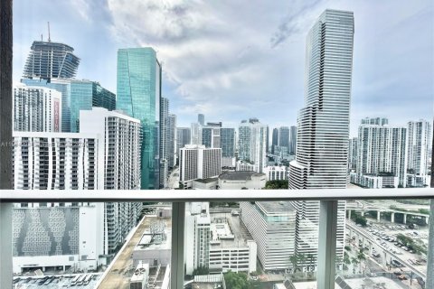 Condo in Miami, Florida, 1 bedroom  № 1600417 - photo 2