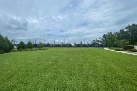 Touwnhouse à louer à Zephyrhills, Floride: 2 chambres, 143.16 m2 № 1858053 - photo 15