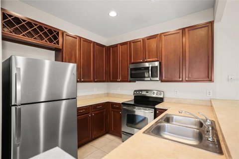 Townhouse in Clearwater, Florida 3 bedrooms, 138.98 sq.m. № 2334193 - photo 4