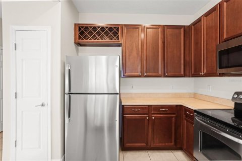 Townhouse in Clearwater, Florida 3 bedrooms, 138.98 sq.m. № 2334193 - photo 5