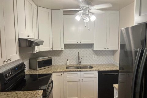 Condominio en venta en Seminole, Florida, 2 dormitorios, 81.2 m2 № 1919546 - foto 6