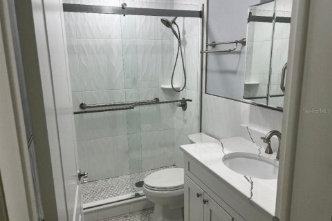 Condominio en venta en Seminole, Florida, 2 dormitorios, 81.2 m2 № 1919546 - foto 18