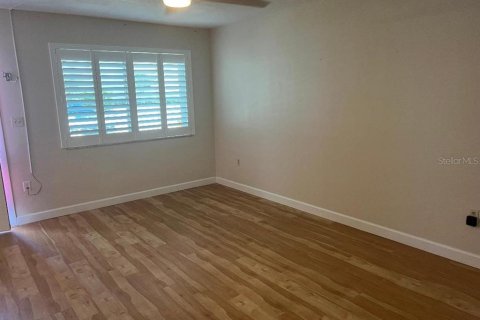 Condominio en venta en Seminole, Florida, 2 dormitorios, 81.2 m2 № 1919546 - foto 8