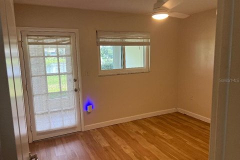 Condominio en venta en Seminole, Florida, 2 dormitorios, 81.2 m2 № 1919546 - foto 12