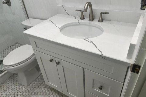 Condominio en venta en Seminole, Florida, 2 dormitorios, 81.2 m2 № 1919546 - foto 20