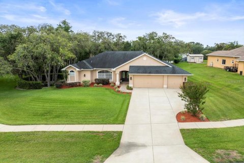 Casa en venta en Spring Hill, Florida, 4 dormitorios, 222.97 m2 № 1785664 - foto 2