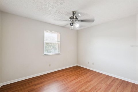 House in Kissimmee, Florida 3 bedrooms, 158.31 sq.m. № 2235566 - photo 16