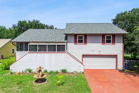 House in Kissimmee, Florida 3 bedrooms, 158.31 sq.m. № 2235566