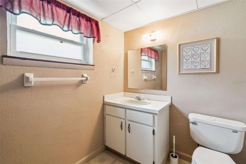 House in Kissimmee, Florida 3 bedrooms, 158.31 sq.m. № 2235566 - photo 20