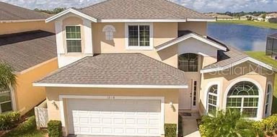 Villa ou maison à Kissimmee, Floride 5 chambres, 218.41 m2 № 2097653