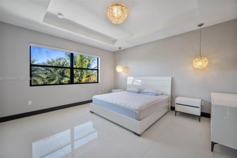 Villa ou maison à vendre à Miami Lakes, Floride: 5 chambres, 283.35 m2 № 2004072 - photo 30