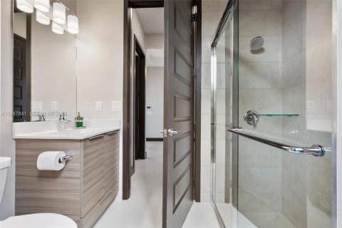 Villa ou maison à vendre à Miami Lakes, Floride: 5 chambres, 283.35 m2 № 2004072 - photo 7