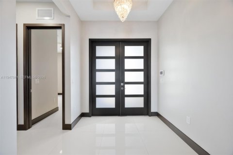 Villa ou maison à vendre à Miami Lakes, Floride: 5 chambres, 283.35 m2 № 2004072 - photo 6