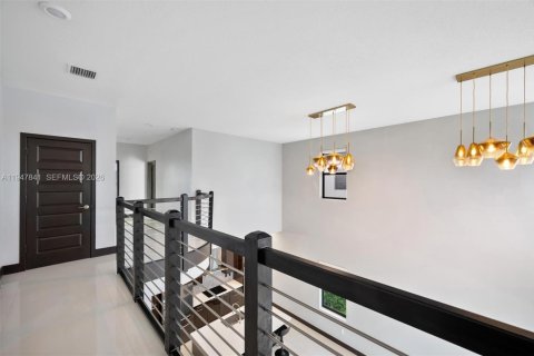 Villa ou maison à vendre à Miami Lakes, Floride: 5 chambres, 283.35 m2 № 2004072 - photo 26