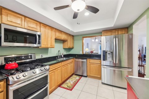Touwnhouse à vendre à Winter Springs, Floride: 4 chambres, 174.47 m2 № 1659170 - photo 7
