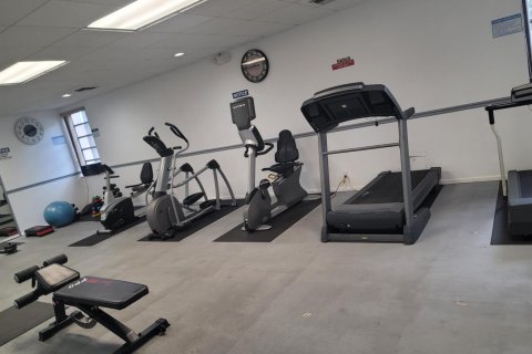 Condo in Lauderhill, Florida, 2 bedrooms № 2083329 - photo 5