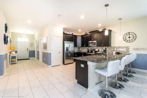 House in Davenport, Florida 8 bedrooms, 363.15 sq.m. № 1572765 - photo 23