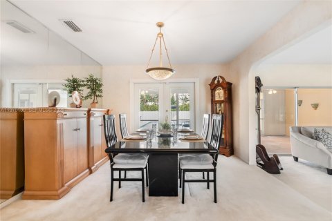 Casa en venta en Hollywood, Florida, 4 dormitorios, 290.32 m2 № 2030848 - foto 8