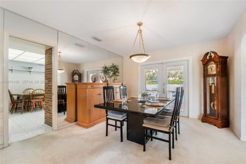 Casa en venta en Hollywood, Florida, 4 dormitorios, 290.32 m2 № 2030848 - foto 9