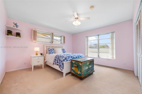 Casa en venta en Hollywood, Florida, 4 dormitorios, 290.32 m2 № 2030848 - foto 13