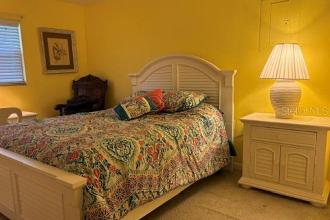 Condo in Sun City Center, Florida, 2 bedrooms  № 2226288 - photo 28