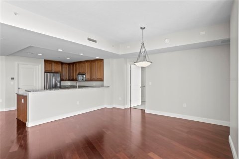 Copropriété à vendre à Tampa, Floride: 2 chambres, 207.26 m2 № 2388573 - photo 25
