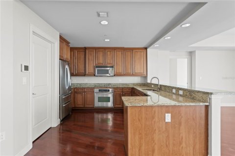 Copropriété à vendre à Tampa, Floride: 2 chambres, 207.26 m2 № 2388573 - photo 22
