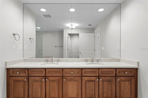 Copropriété à vendre à Tampa, Floride: 2 chambres, 207.26 m2 № 2388573 - photo 30