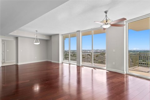Copropriété à vendre à Tampa, Floride: 2 chambres, 207.26 m2 № 2388573 - photo 20