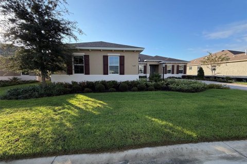 Villa ou maison à louer à Ocala, Floride: 3 chambres, 277.78 m2 № 2425717 - photo 8