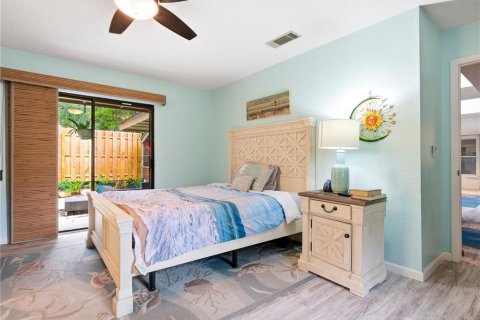 House in New Smyrna Beach, Florida 2 bedrooms, 153.1 sq.m. № 2419236 - photo 24