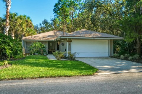 House in New Smyrna Beach, Florida 2 bedrooms, 153.1 sq.m. № 2419236