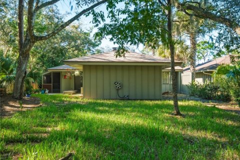 House in New Smyrna Beach, Florida 2 bedrooms, 153.1 sq.m. № 2419236 - photo 4