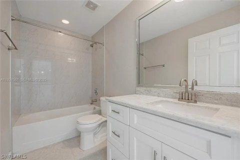 Casa en venta en Lehigh Acres, Florida, 3 dormitorios № 1982940 - foto 22